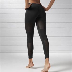 Reebok Mesh Leggings 🔴